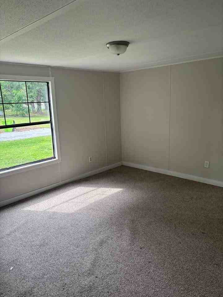 103 Amberwood Ln #103 - Photo 6 of 9