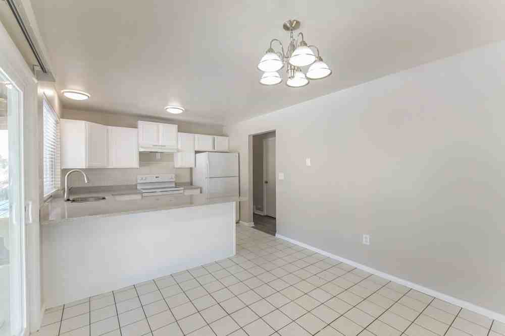 2854 S Mobile St - Photo 5 of 11