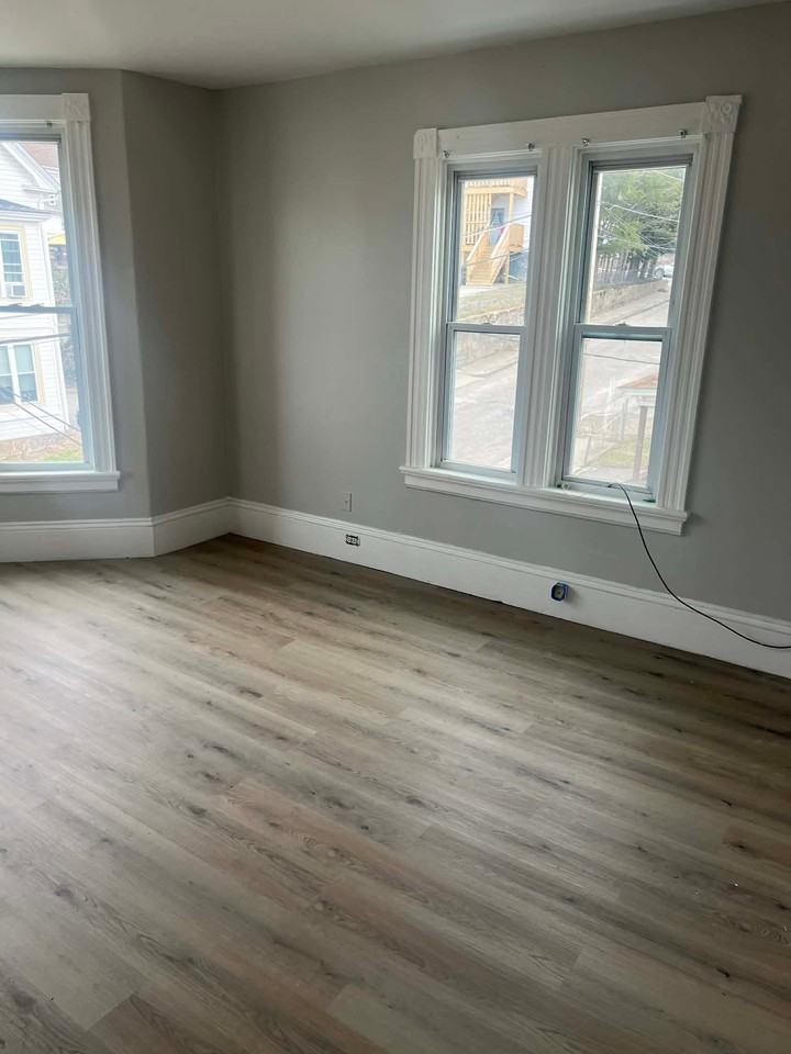 49 Wilson Ave #1 - Photo 5 of 10