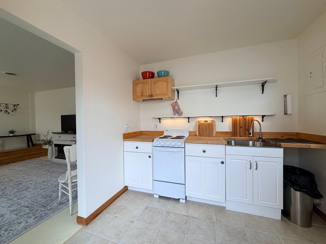 405 S 12th St #B - Photo 7 of 8