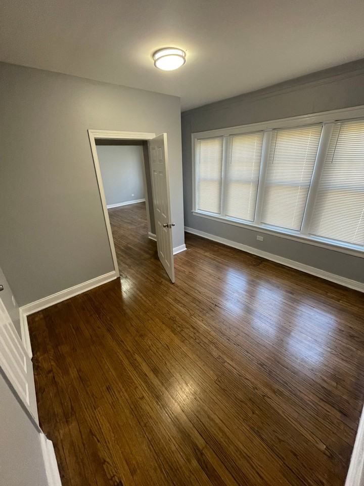 543 E 80th St #1 - Photo 5 of 5