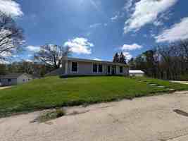 featured image of 661 Reynoldswood Rd #1