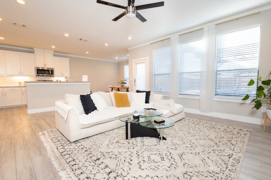 4001 Abilene St - Photo 2 of 20