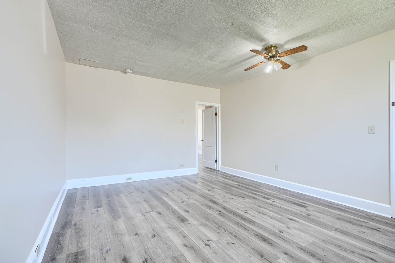 4041 Wilkens Ave #B - Photo 3 of 20