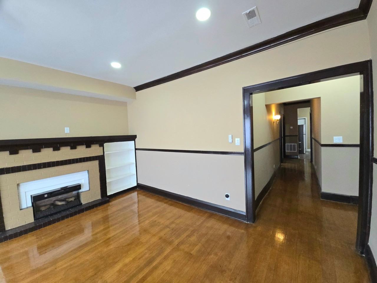 7747 S Cornell Ave #2 - Photo 5 of 20