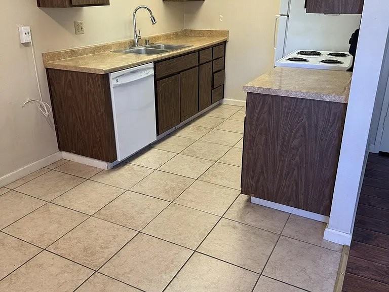 2991 Neet Ave #2 - Photo 6 of 10