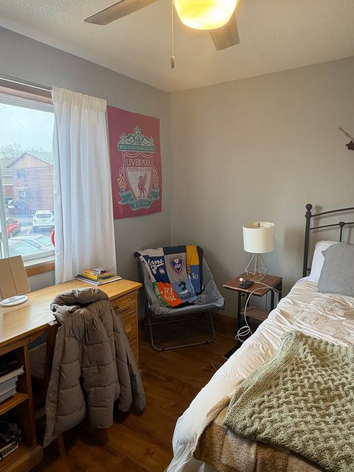 216 West Ave N #5 - Photo 4 of 9