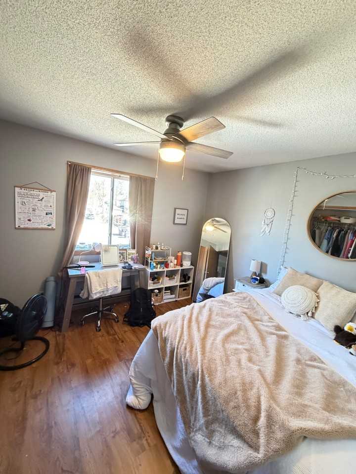 216 West Ave N #5 - Photo 7 of 9