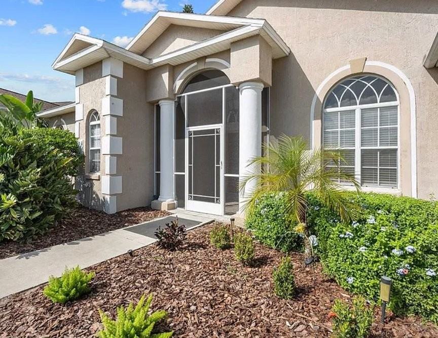 2276 Colony Club Dr - Photo 2 of 9