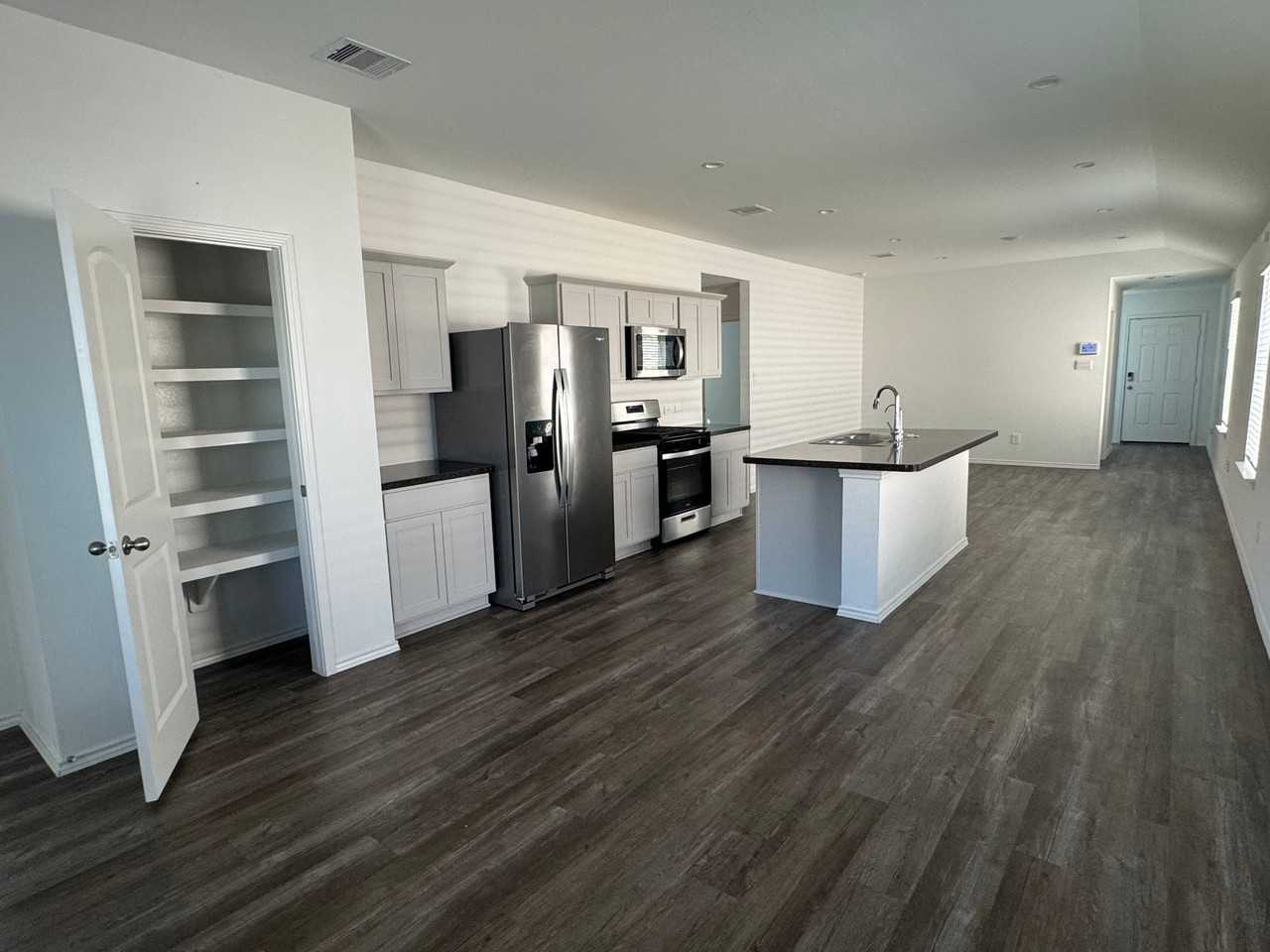 5626 Vintage Oakmont Dr - Photo 7 of 11