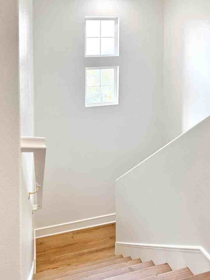 3676 Tyler Ave - Photo 5 of 8