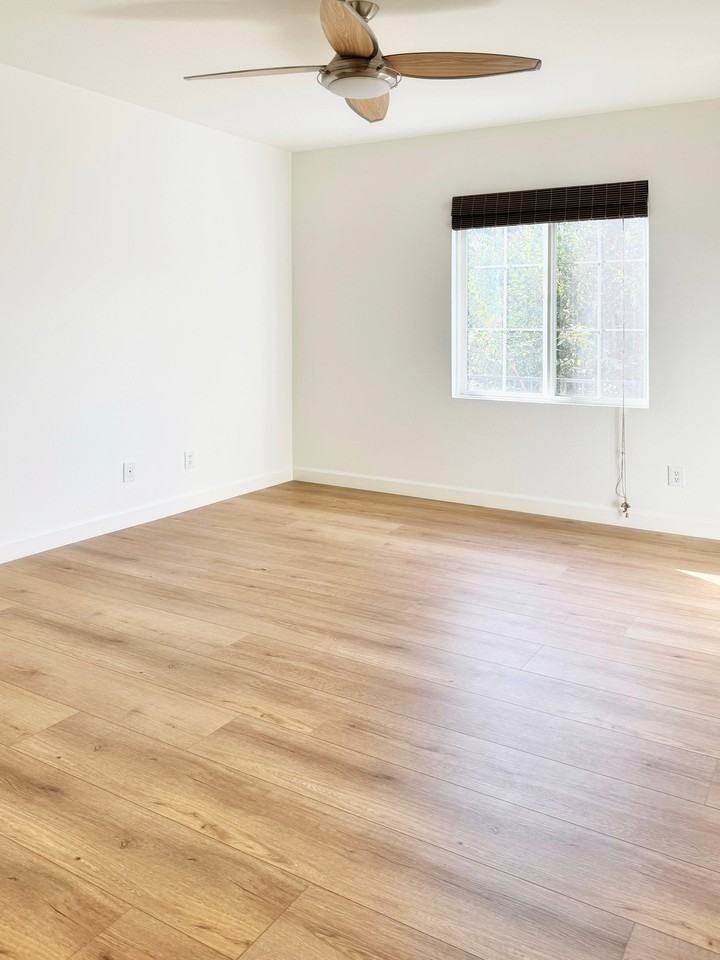 3676 Tyler Ave - Photo 7 of 8