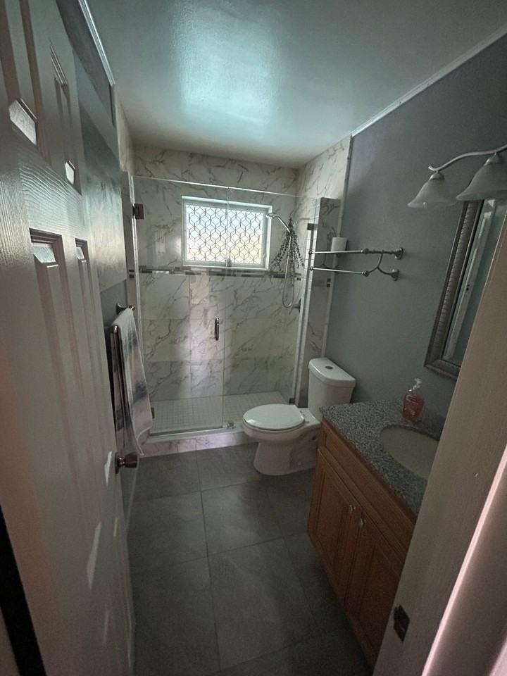 11001 Sw 180th St - Photo 7 of 13