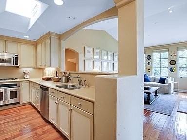 218111 E Yanonali St - Photo 5 of 18