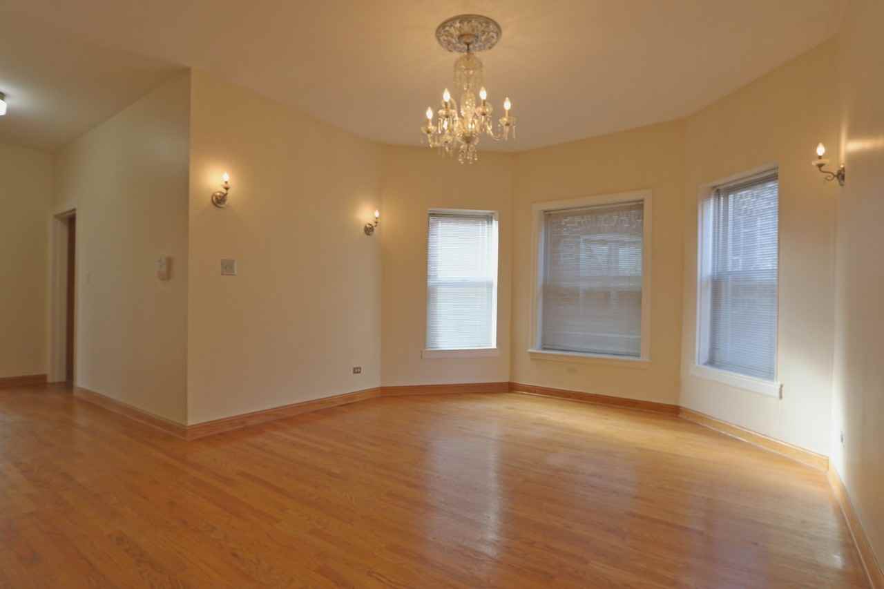 918 W Buena Ave #3 - Photo 6 of 20