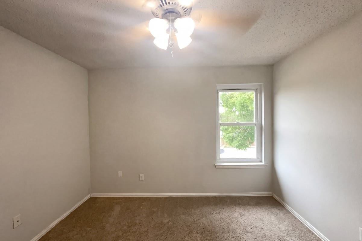 1405 Turtle Cove Dr - Photo 7 of 10