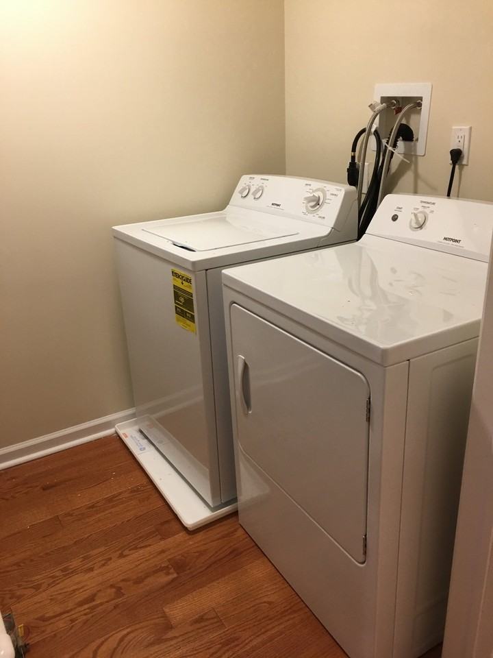 243 S 45th St #3-5OR7 - Photo 2 of 4