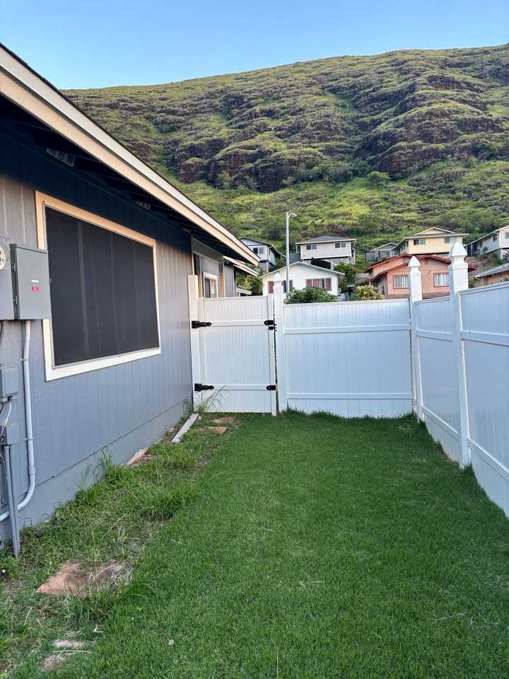 86-138 Leihoku St - Photo 7 of 20