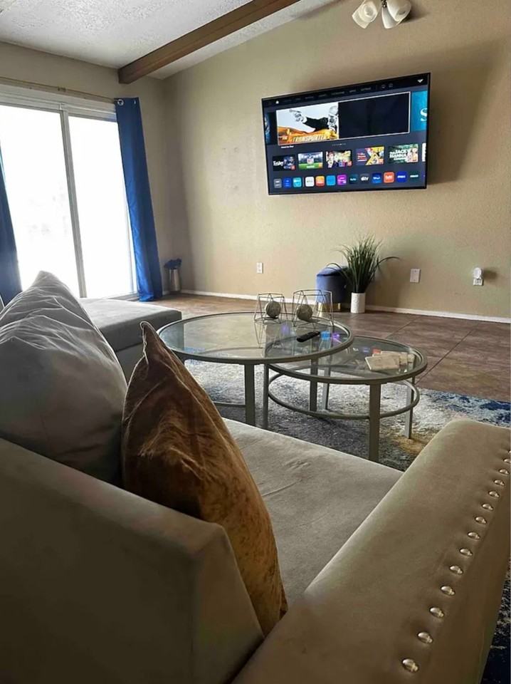 8015 Windy Creek Dr - Photo 5 of 19