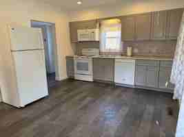 featured image of 00 School St #1