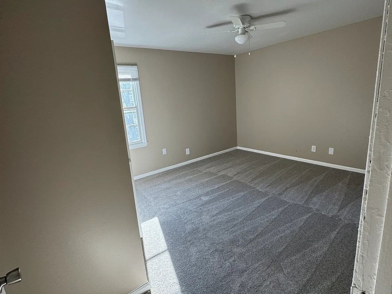 410 Burkemount Ave Morganton Nc #C - Photo 5 of 11