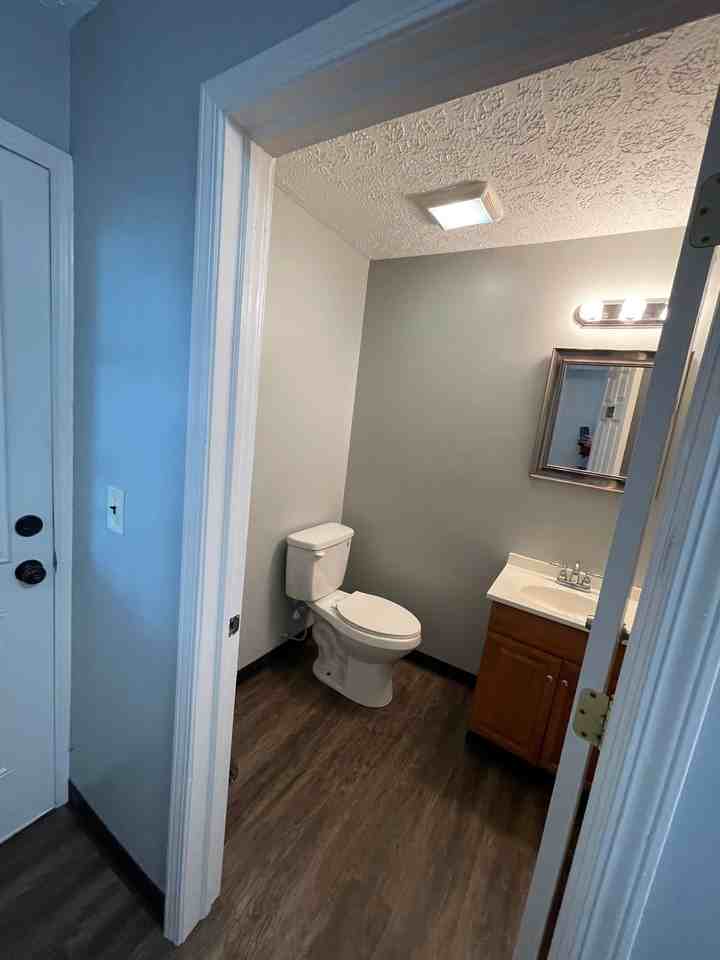 1 S Main St - Photo 3 of 5