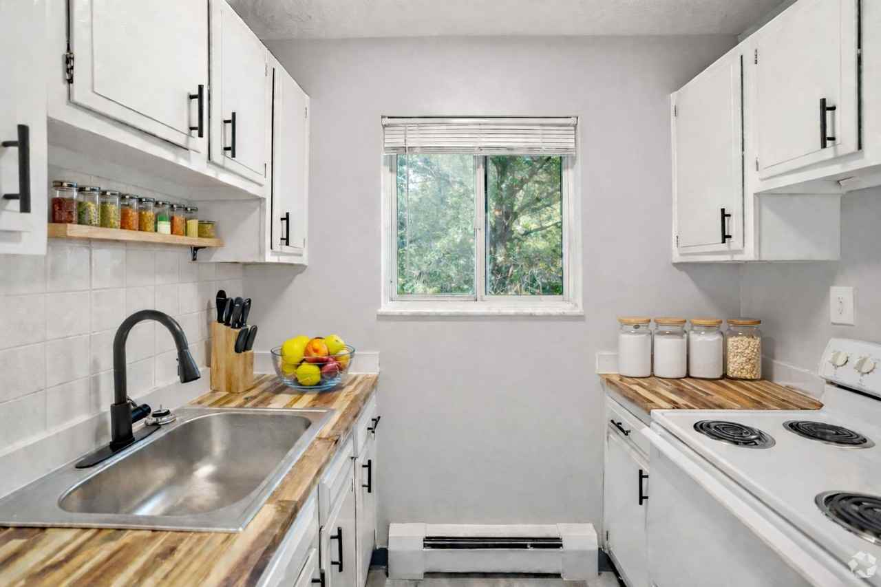 6531 State Road - Photo 4 of 12