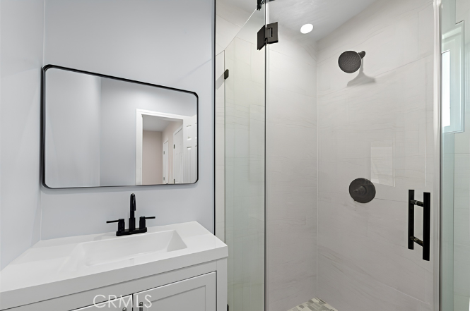 6724 Hesperia Avenue - Photo 6 of 16