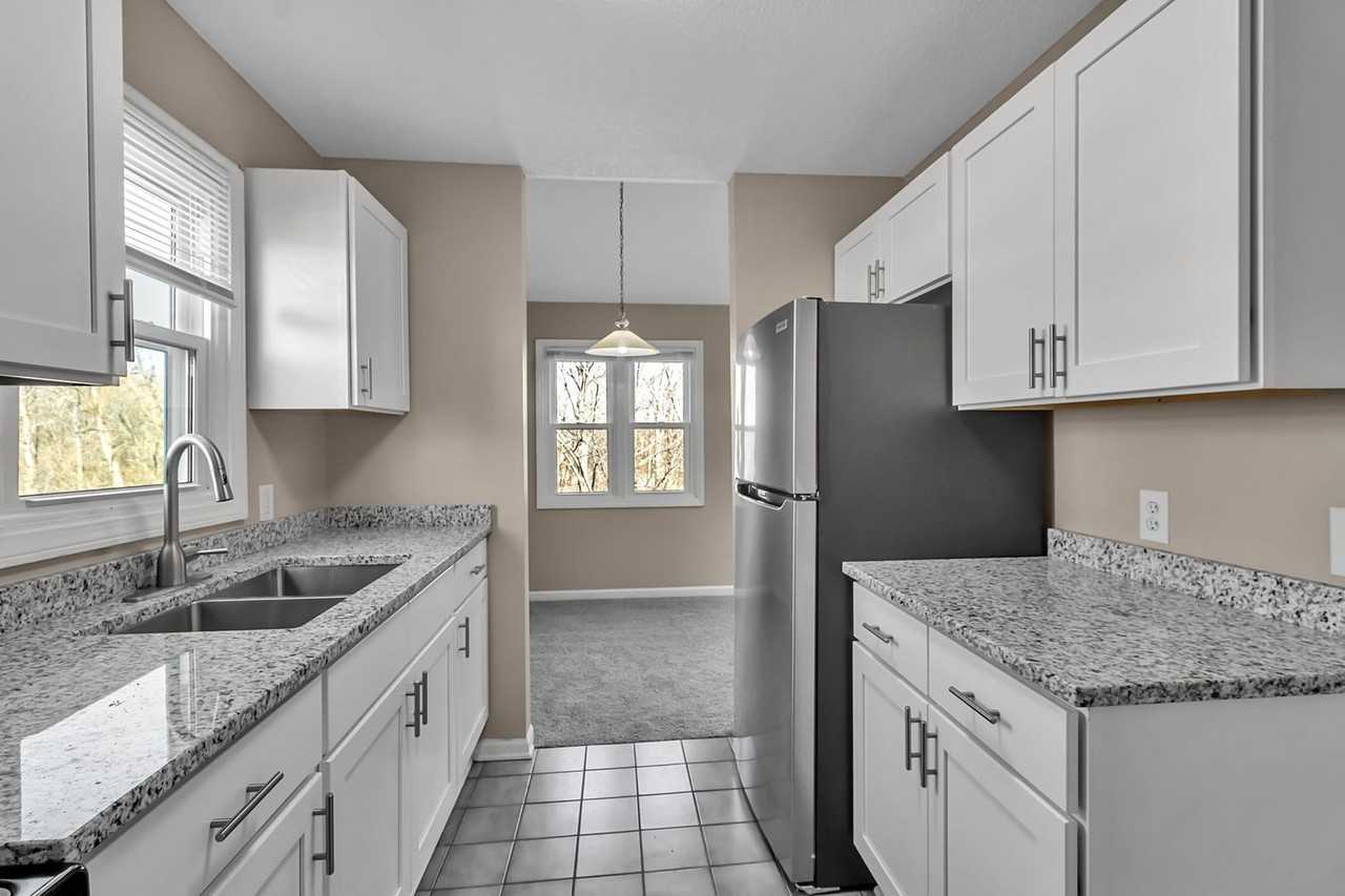 MEL Investors - Photo 3 of 36