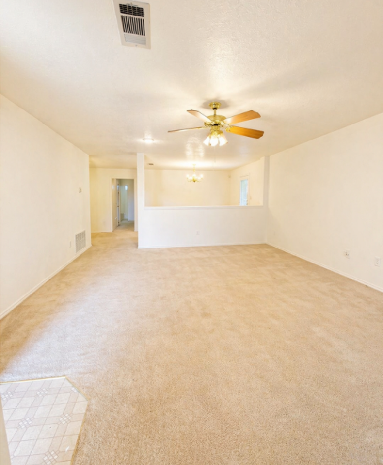 3012 Viewcrest Dr - Photo 2 of 15