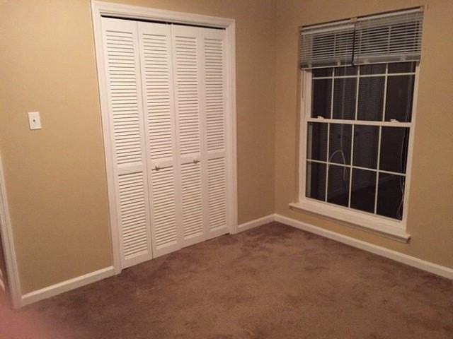 210 Suffolk Dr - Photo 5 of 20