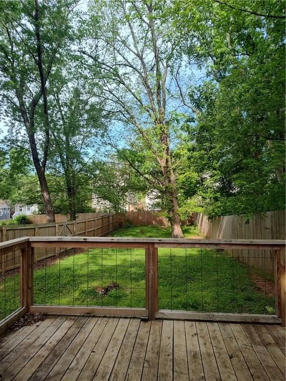 1121 S West Ave - Photo 6 of 7