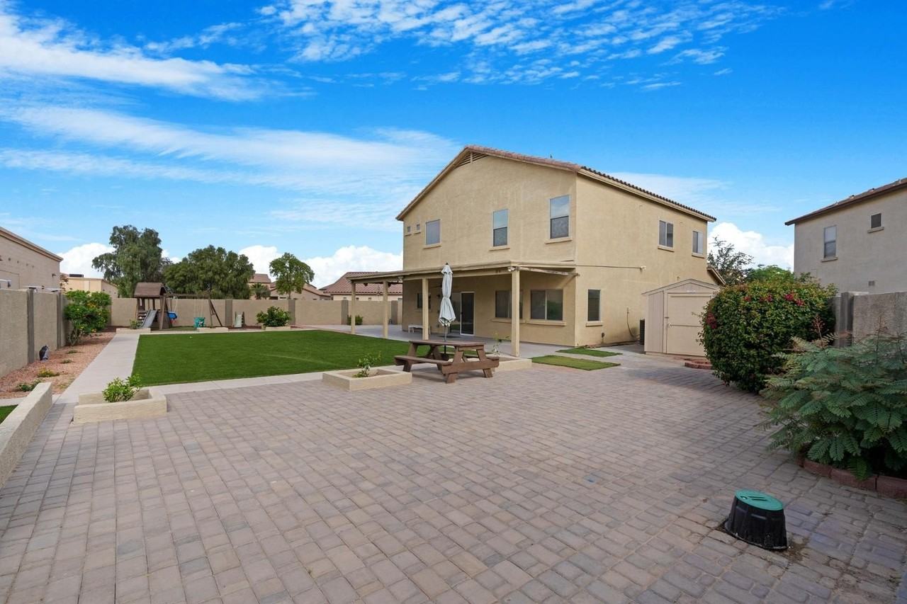 19676 N Locke Ct - Photo 4 of 19