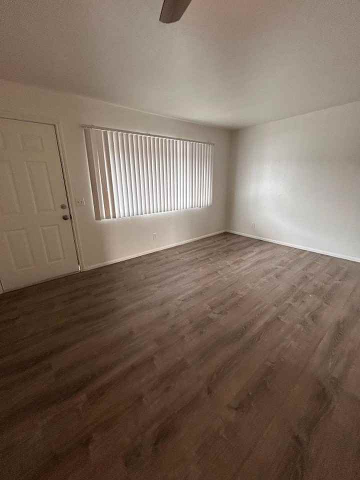 610 S Granite St #4 - Photo 5 of 9