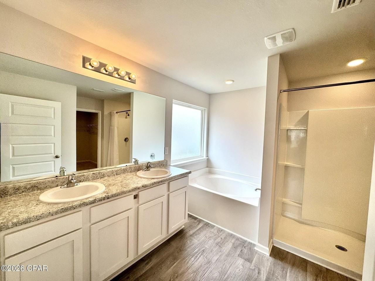 4016 Pioneer Ln - Photo 3 of 13