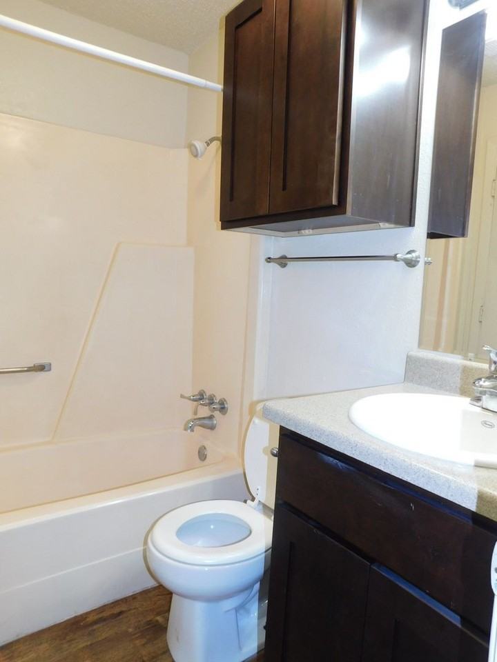 Gant Apartments - Photo 5 of 14