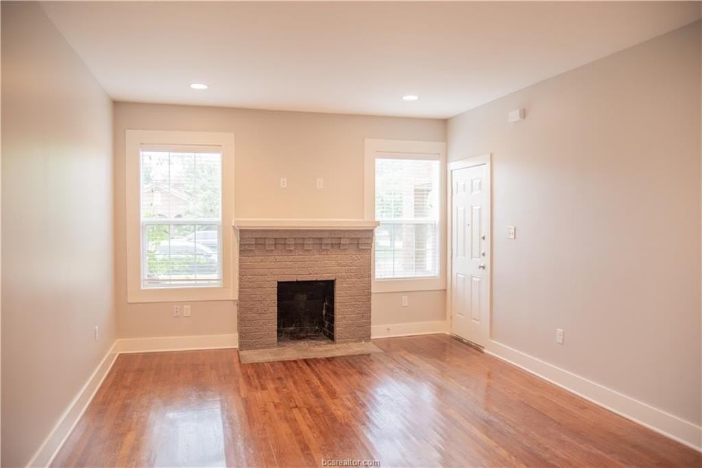 509 E 24th St #B - Photo 7 of 15