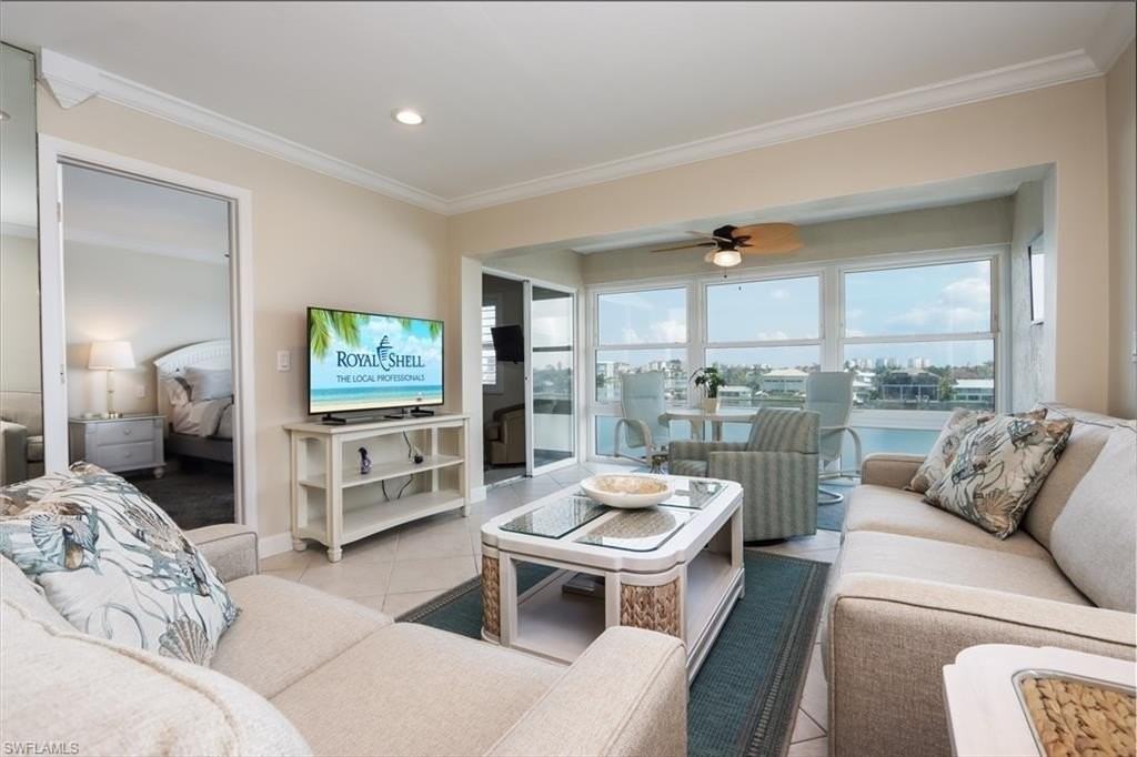 271 Southbay Dr Apt 155 - Photo 5 of 15