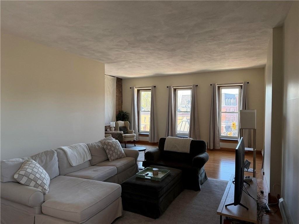 287 Gregory St #4 - Photo 3 of 15