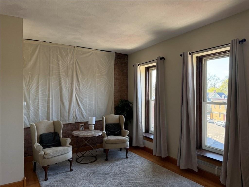 287 Gregory St #4 - Photo 4 of 15