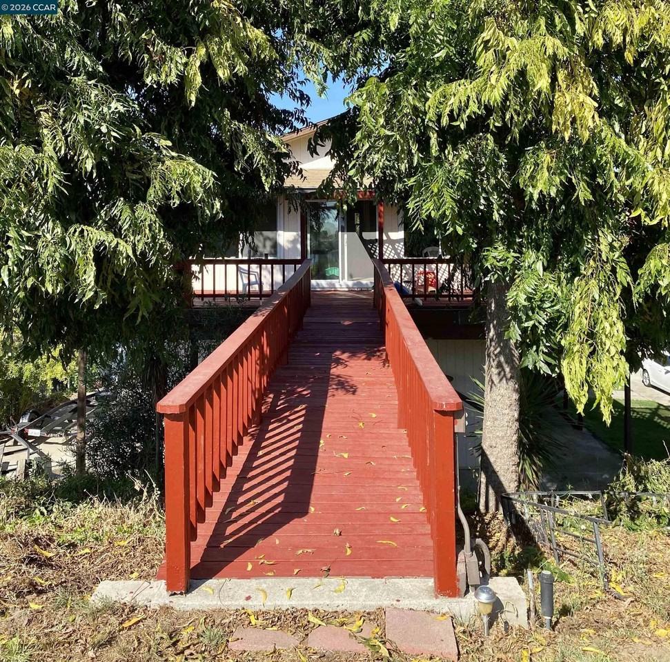 4694 N Stone Rd #A - Photo 2 of 11