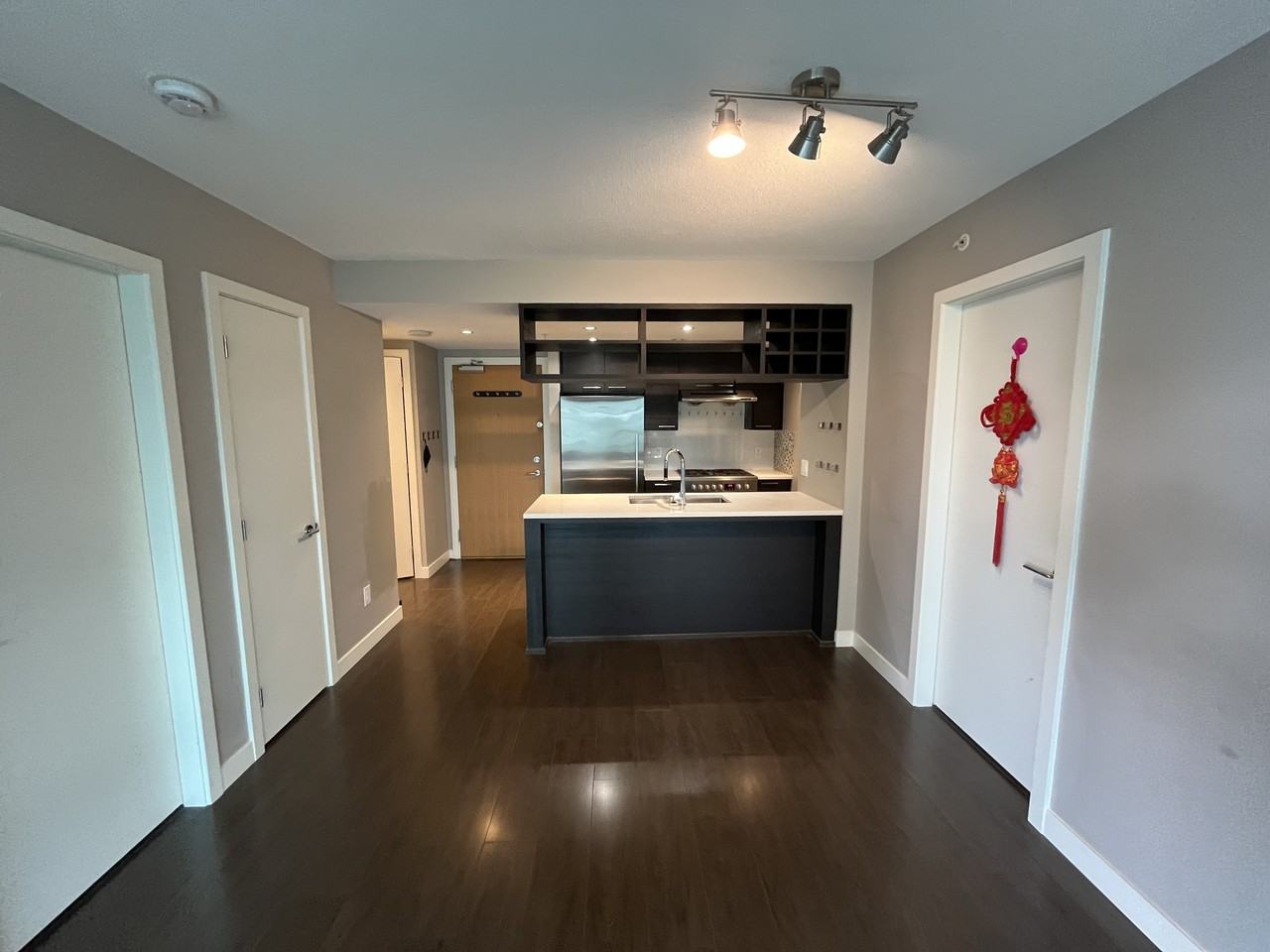 6188 Number 3 Road #812 - Photo 2 of 18