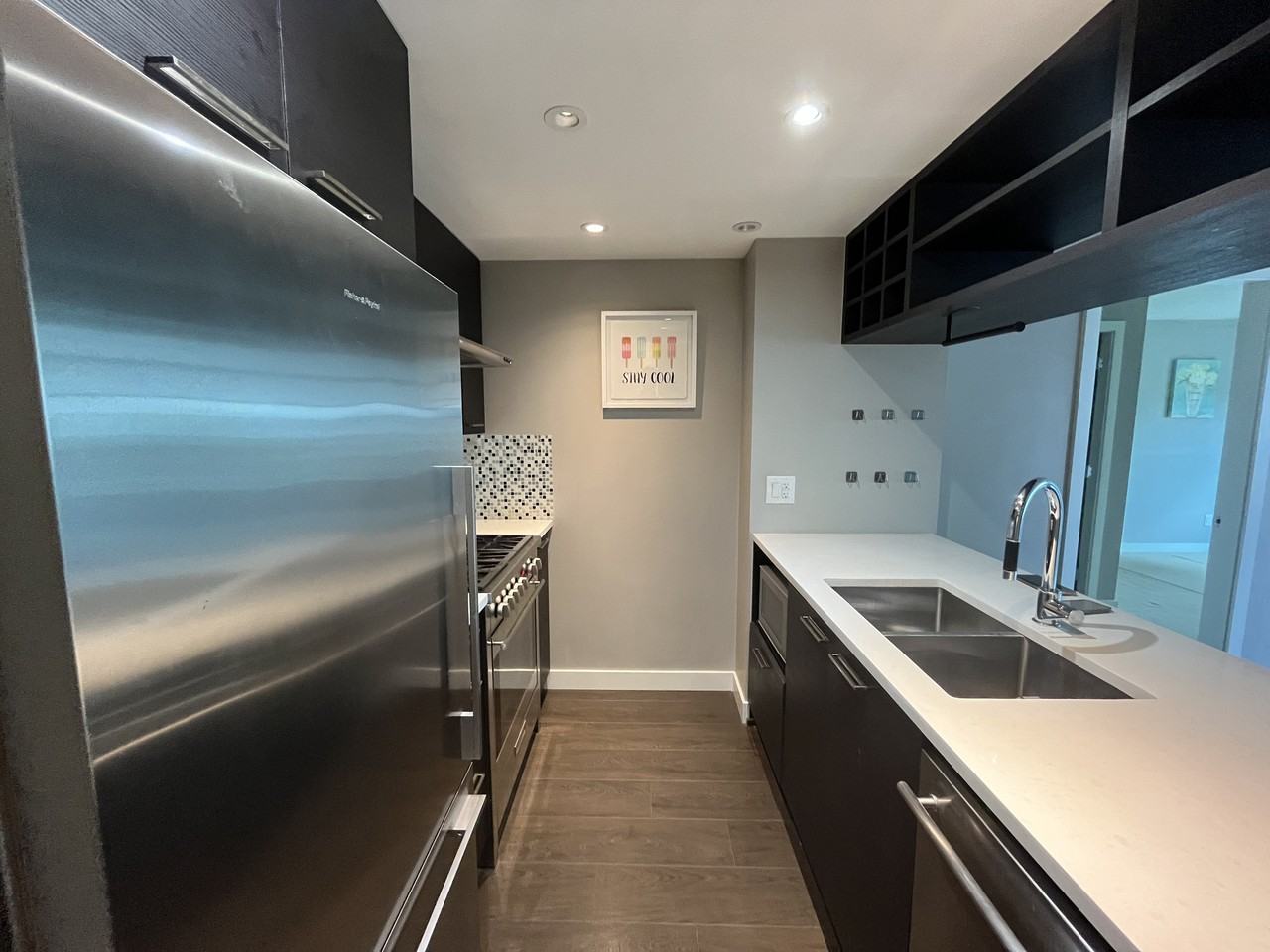 6188 Number 3 Road #812 - Photo 5 of 18