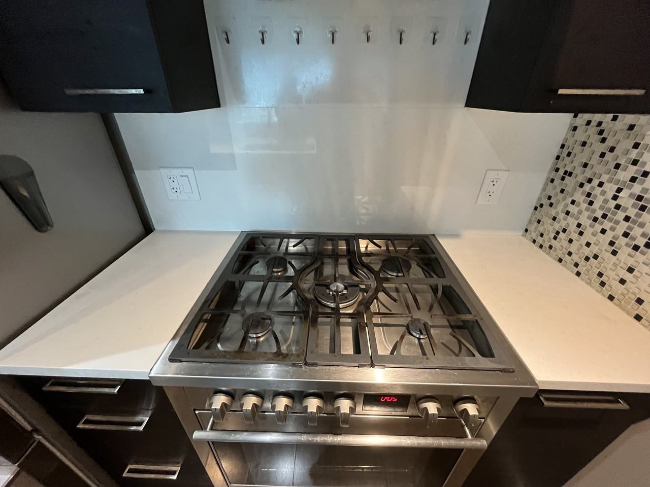 6188 Number 3 Road #812 - Photo 4 of 18