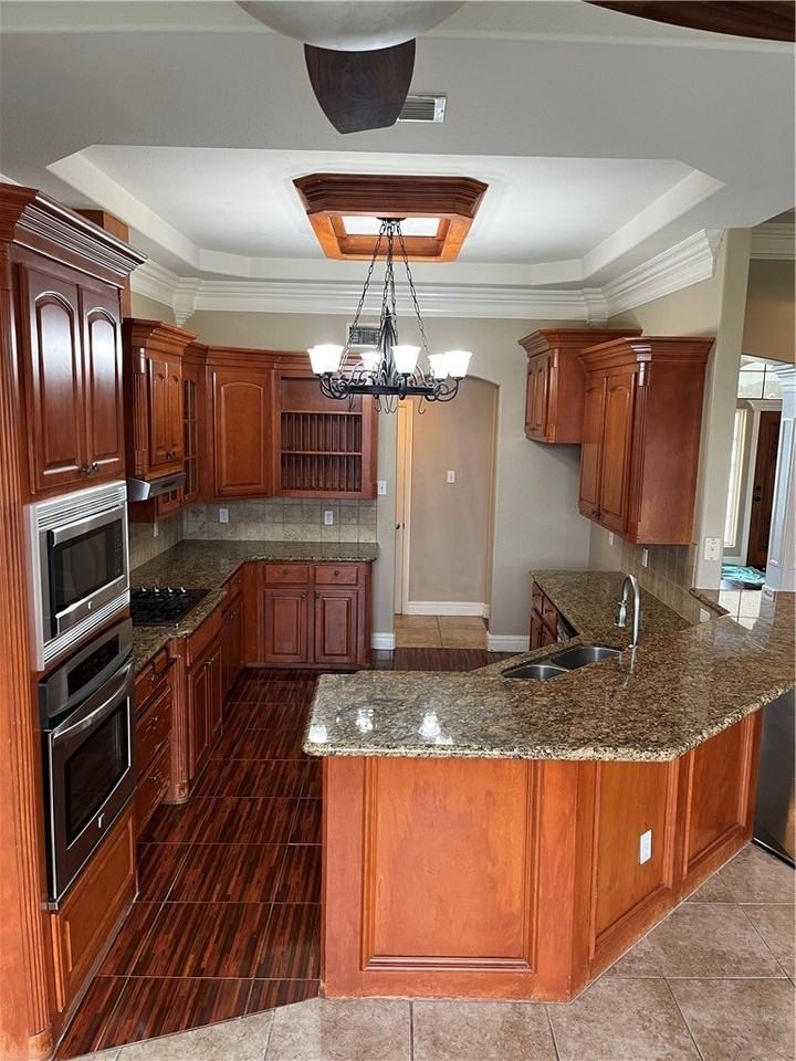 6530 Ample Arbor Ct - Photo 3 of 37