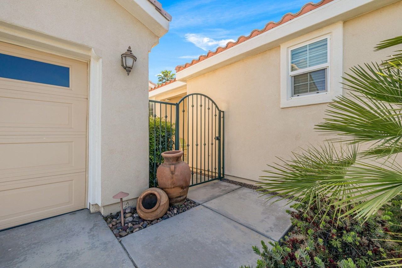 61275 Fire Barrel Dr - Photo 5 of 49