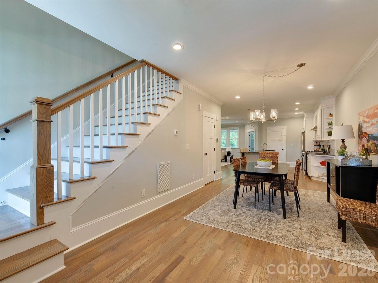 326 State St - Photo 5 of 48