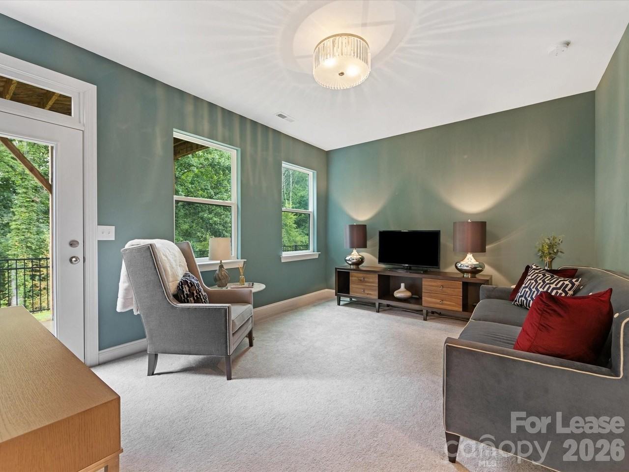 2314 Creekmere Ln - Photo 4 of 17