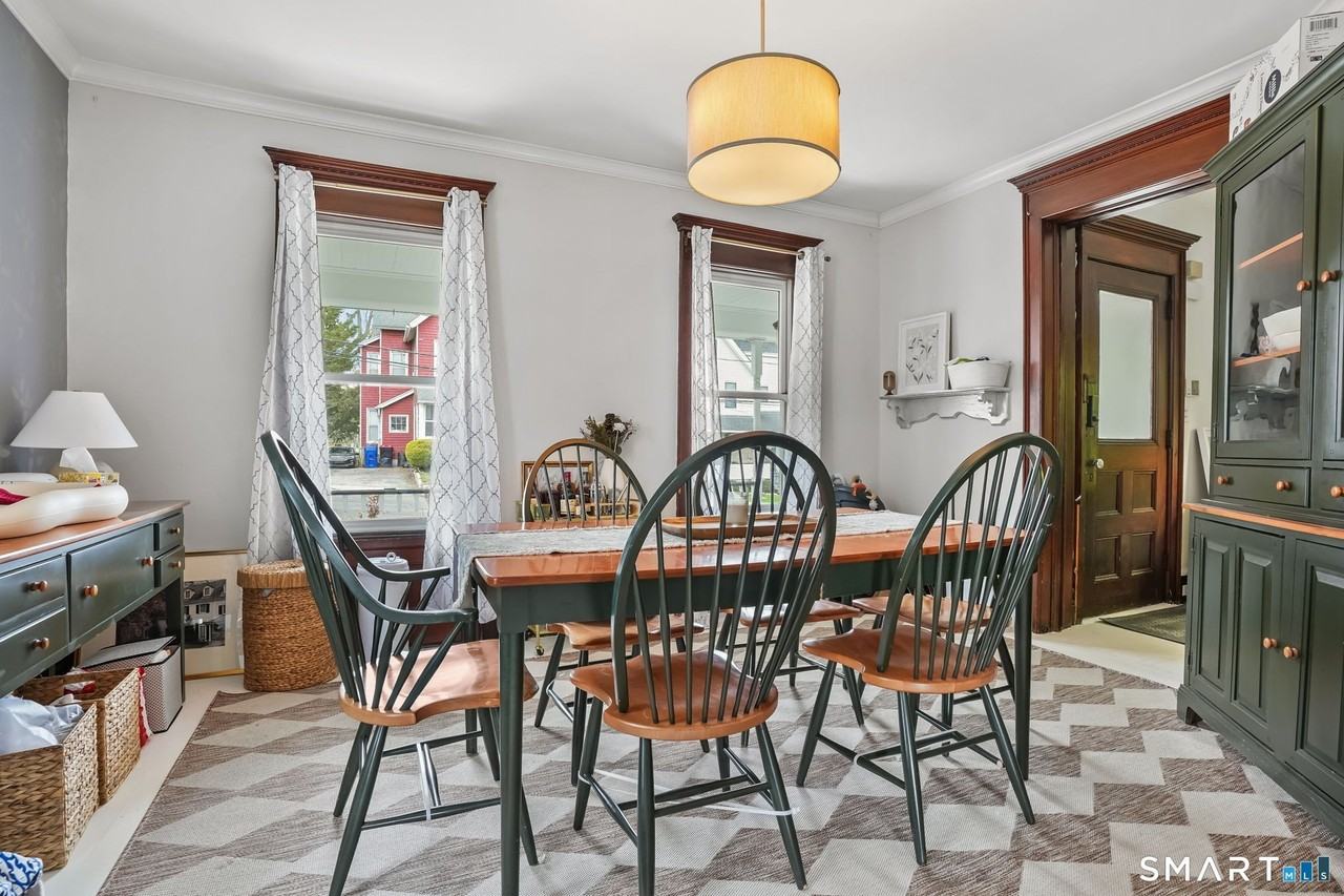 8 Quintard Ave - Photo 7 of 26