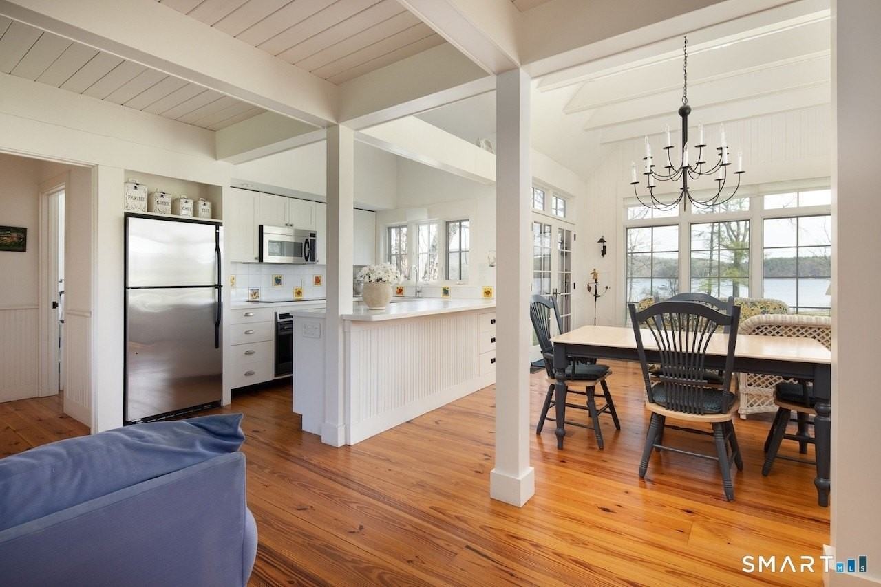 17 Washinee Heights Rd - Photo 2 of 20